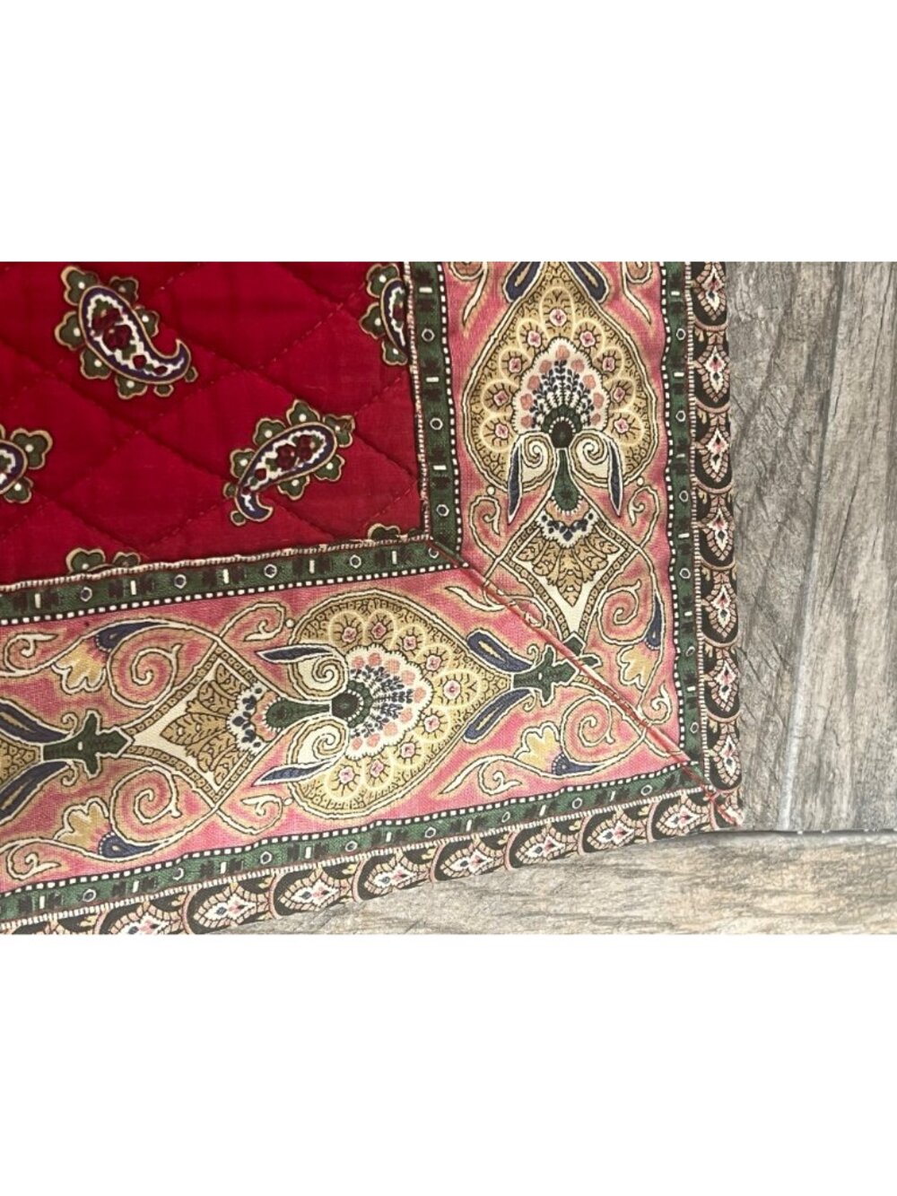 Vintage Vera Bradley Red Paisley Quilted Placemat set of 2 - Picture 2 of 8